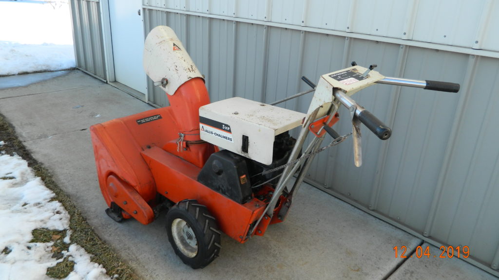 5 Horsepower two stage snow blower